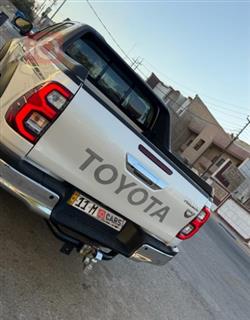 تويوتا هايلوكس